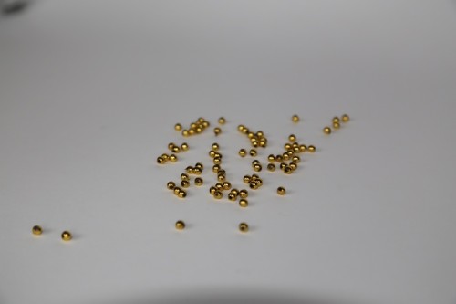 Koraliki 3mm złote