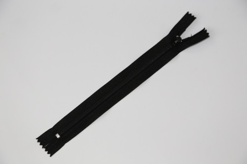Zamek kryty 18cm